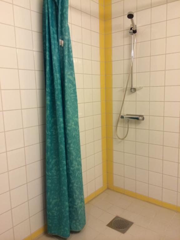 Vormsund Golf Hotell Bed Breakfast Quarto foto